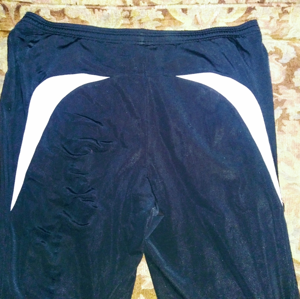 Clothes :) - Picture 4 of 6